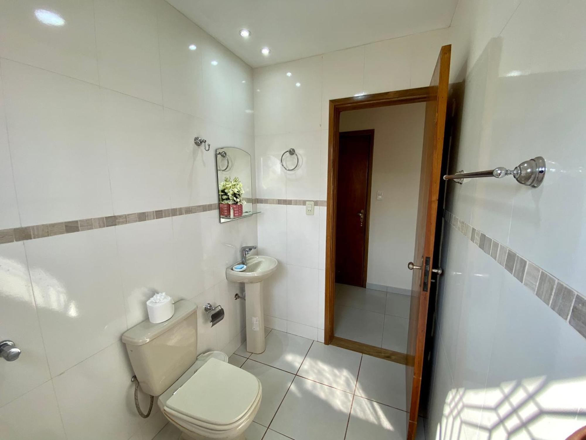 Moderna Y Unica Casa Independiente Con Jardin Y Estacionamiento 시우다드델에스테 외부 사진