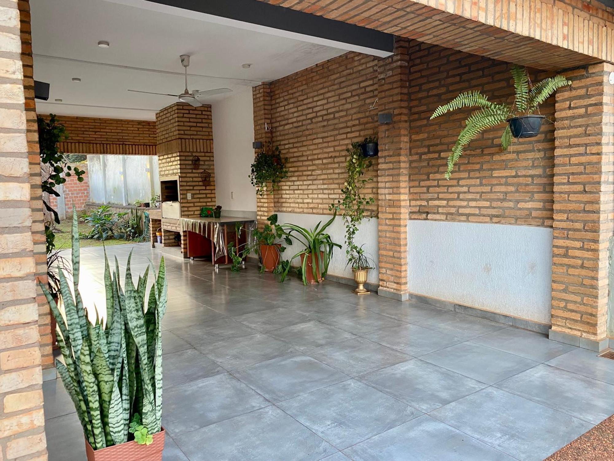 Moderna Y Unica Casa Independiente Con Jardin Y Estacionamiento 시우다드델에스테 외부 사진